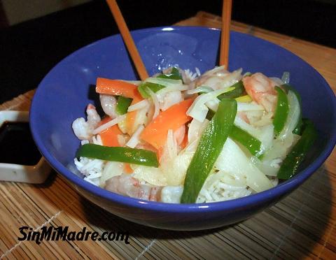 arroz con gambas y verduras