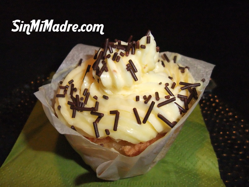 cupcake con butter cream vainilla