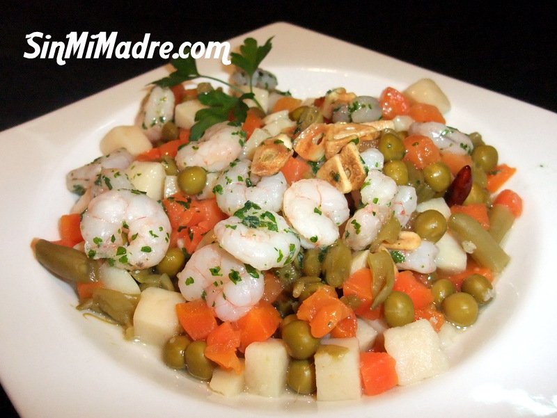 salteado de verduras con gambas en micro