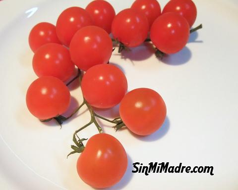 tomates cherry